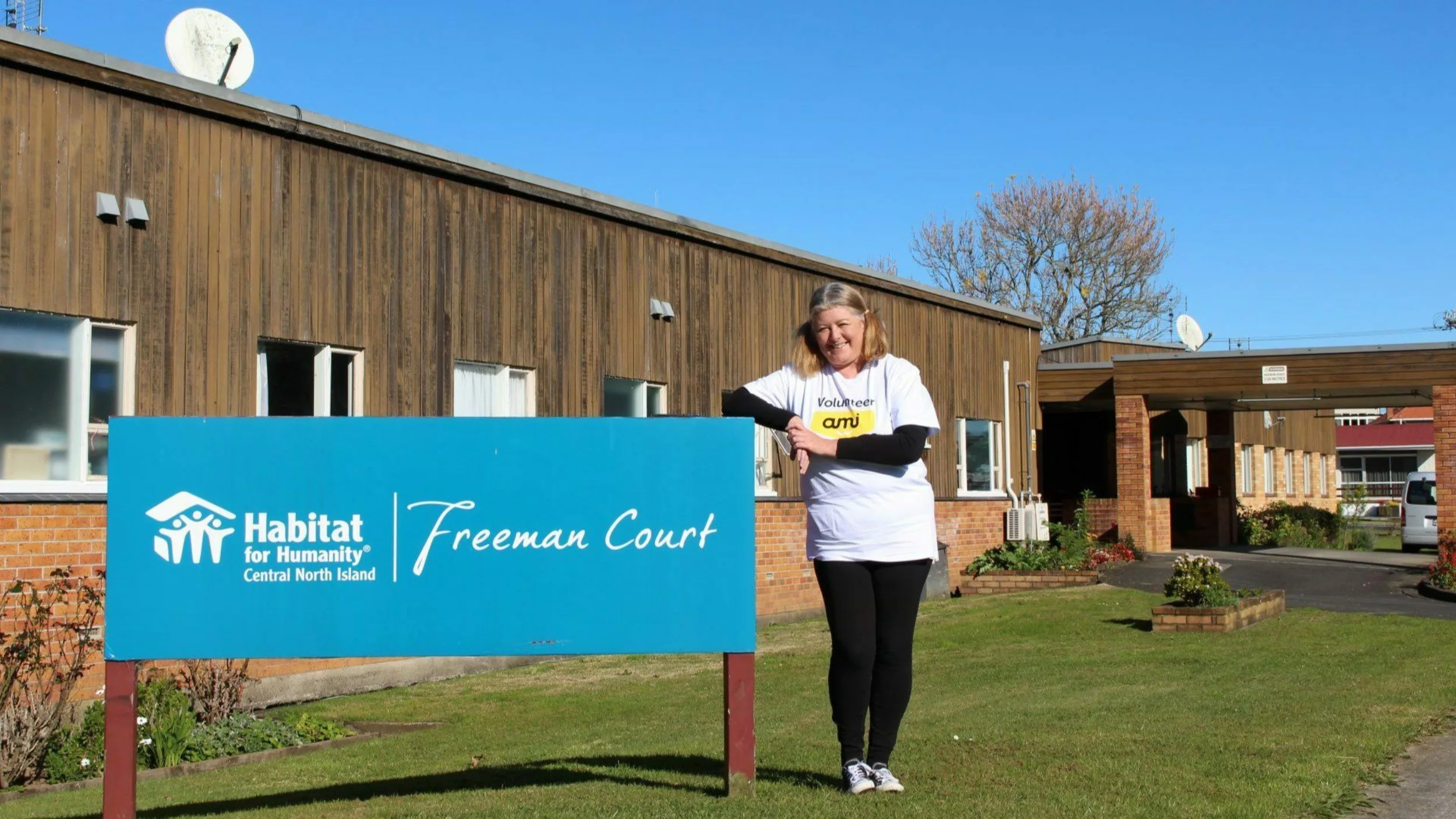 Rae Guard AMI volunteer Central meal delivery driver 1920 x 1080